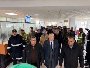 الوالي خطيب لهبيل في زيارة ميدانية لضحايا فيضانات أسفي